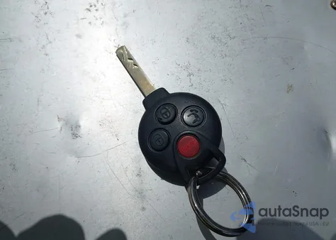 2013 Smart Fortwo Passion из США, поврежденный, VIN WMEEK3BA3DK584770